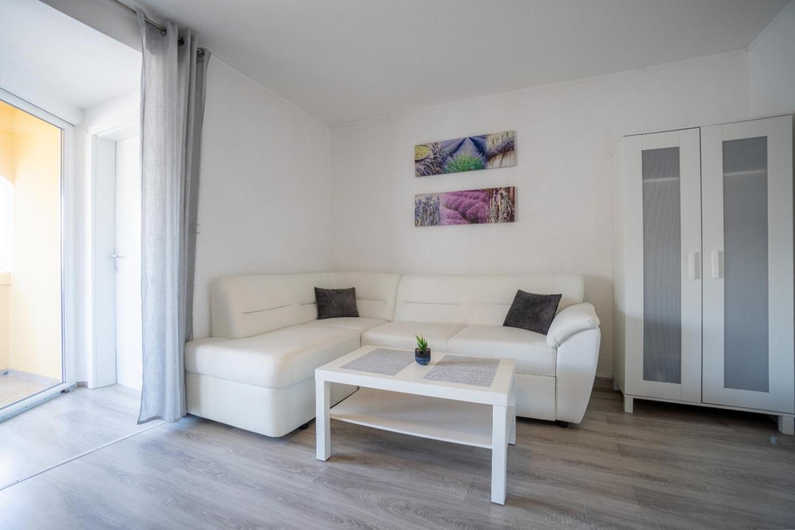 Apartments Pavic Vir Exterior photo
